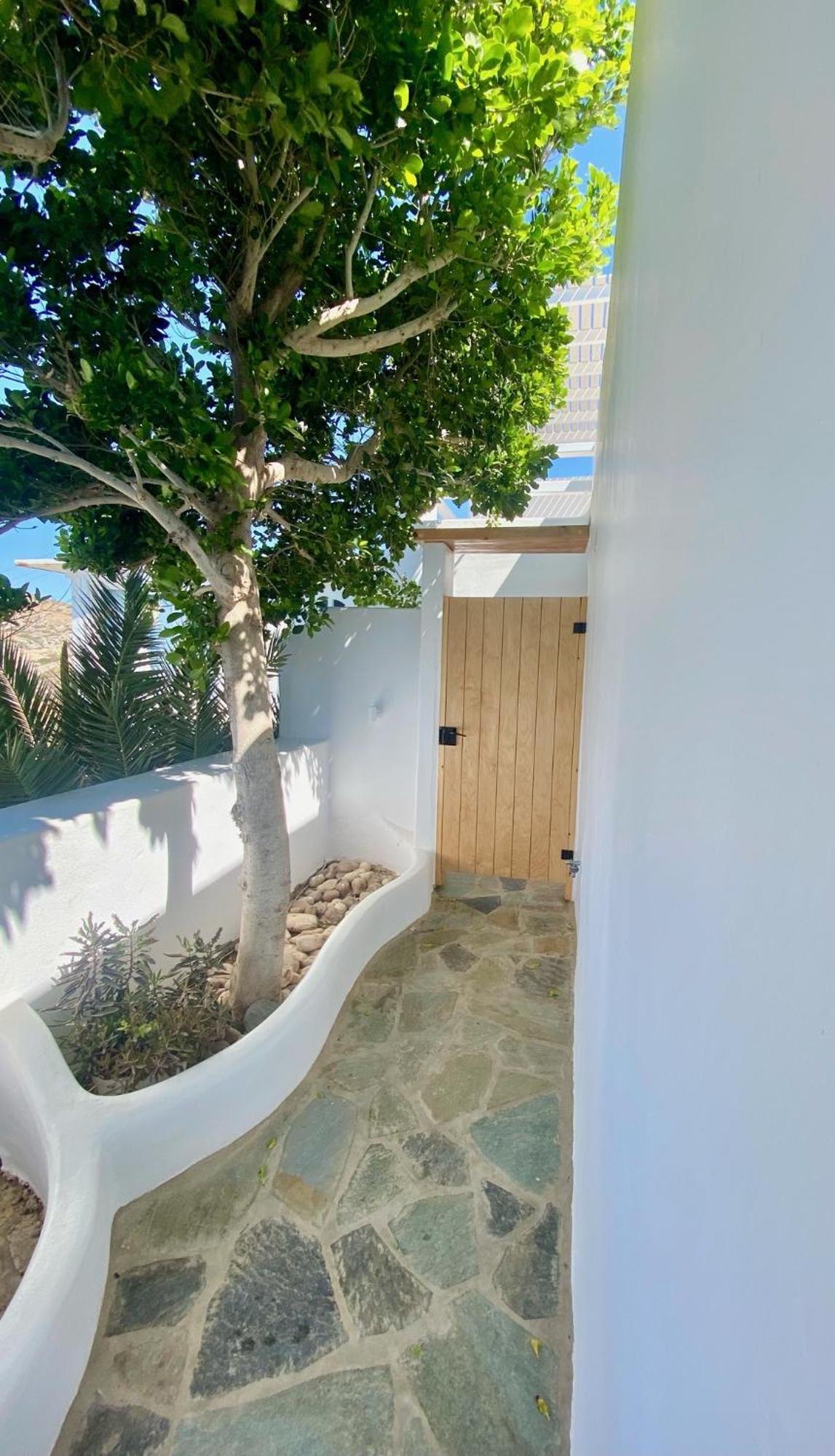 Agia Kyriaki Studios Agia Kiriaki Beach  エクステリア 写真